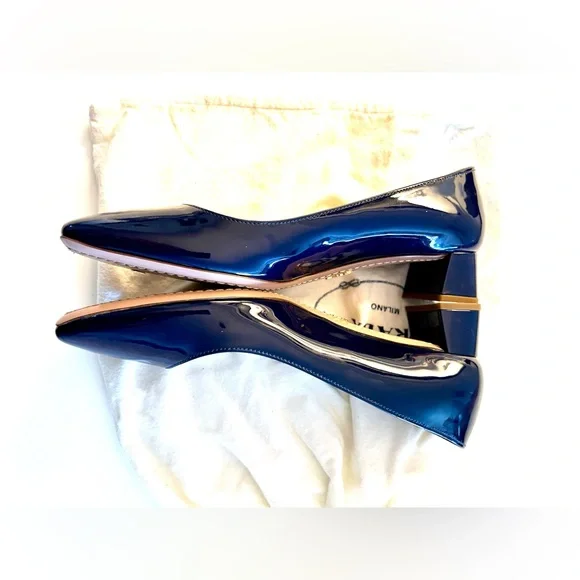 Prada Navy Patent Leather Block Heels Low Heel Square Toe with Bag - Size 38.5 - Picture 7 of 8